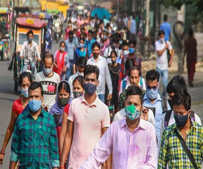 क्या भारत में कोरोना की तीसरी लहर की हो चुकी है दस्तक? कब होगा इसका चरम। फाइल फोटो।