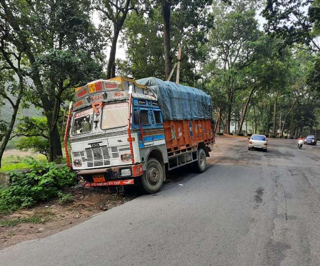 हिमाचल से चाेरी किए गए ट्रकों व अन्य गाड़ियों को लुधियाना में कबाड़ के भाव बेचा जाता है