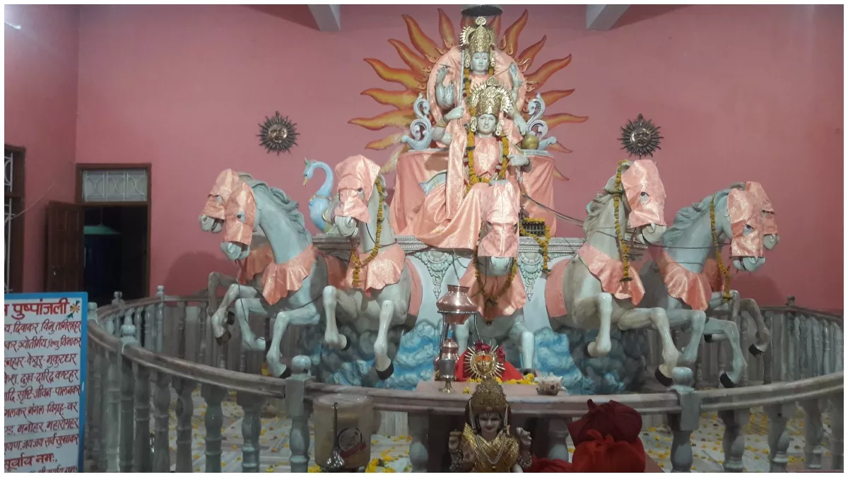 बेहद खास है इंदौर का सूर्य देवता का मंदिर।