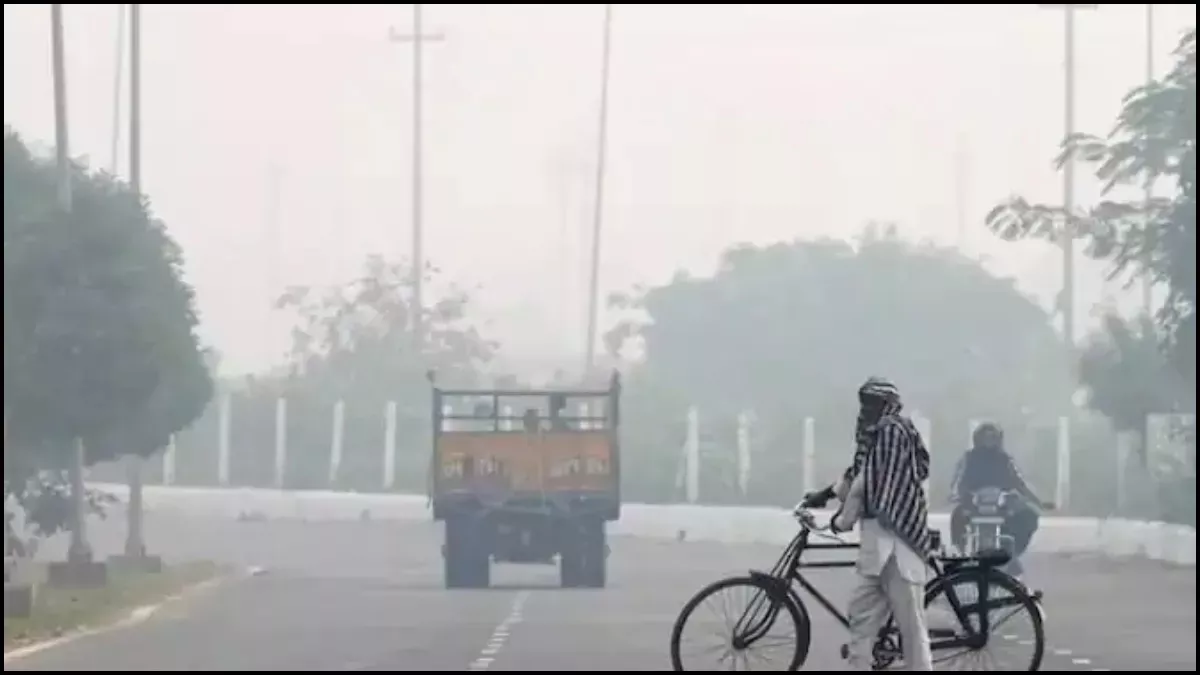 बर्फीली हवाओं के कारण इंदौर में बढ़ी ठंड