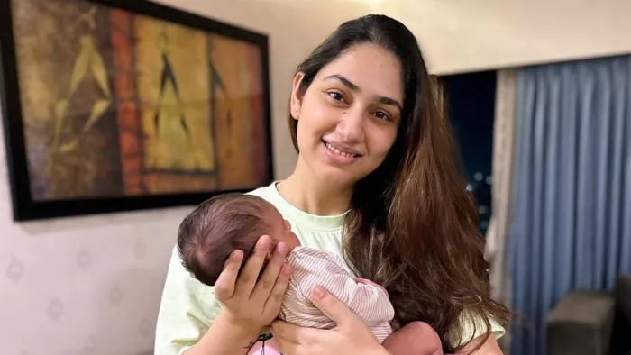 बेटी की डिलीवरी के बाद मुश्किल भरे रहे दिशा परमार के दिन। फोटो क्रेडिट- इंस्टाग्राम