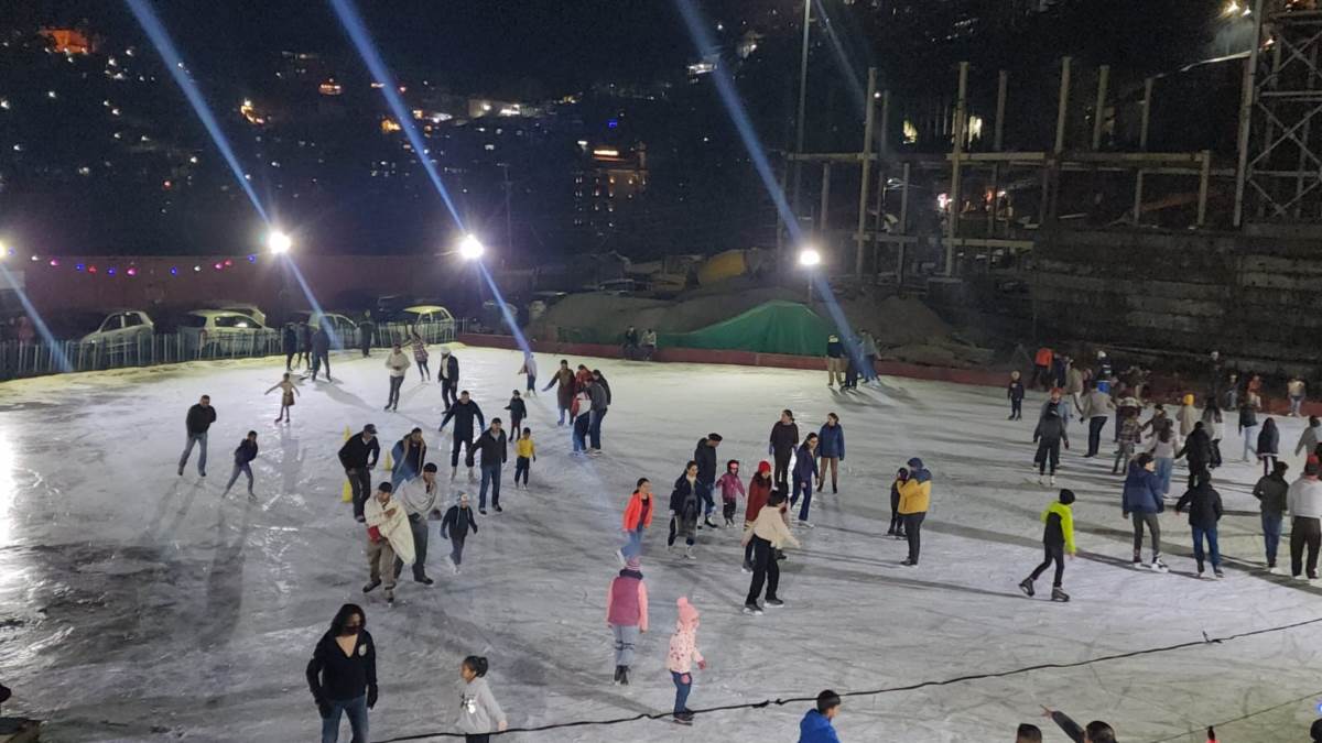 wait of skating lovers is over there will be gymkhana and carnival in ice skating rink today program happening after 6 years