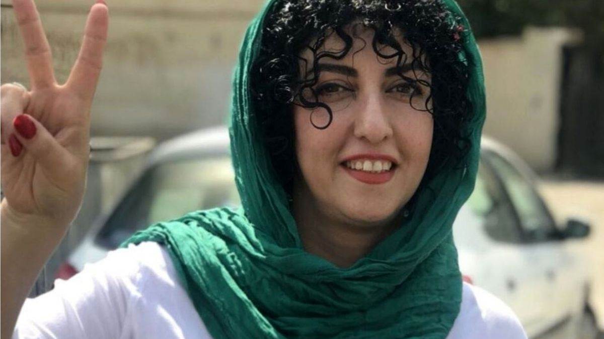 https://www.jagranimages.com/images/newimg/15012024/15_01_2024-narges_mohammadi_1_23630139.jpg