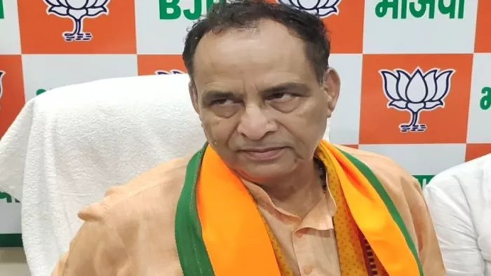 बीजेपी नेता मोहन लाल बडौली पर दुष्कर्म का आरोप। फाइल फोटो
