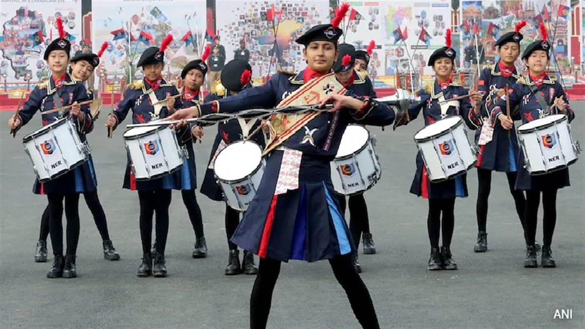 https://www.jagranimages.com/images/newimg/15012025/15_01_2025-parade_23866851.jpg