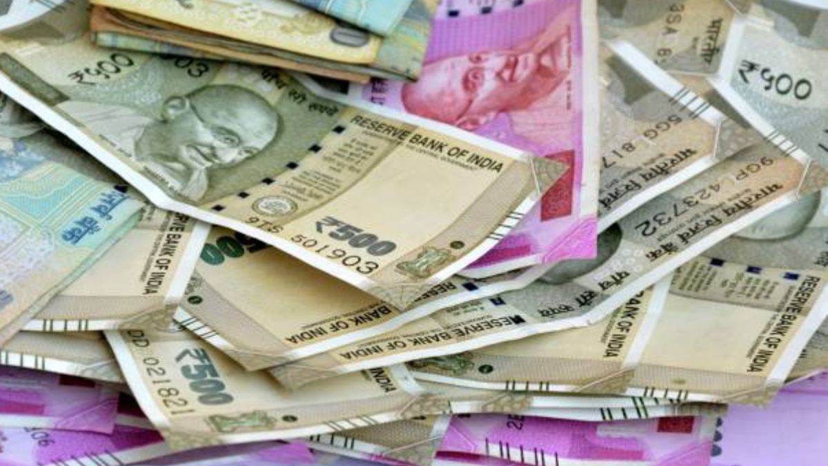 https://www.jagranimages.com/images/newimg/15012025/15_01_2025-rupee__23867241.jpg