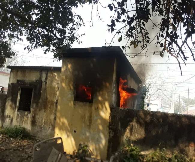 मुजफ्फरपुर के सदर अस्पताल में लगी आग, UNICEF कार्यालय में कागजात जलकर खाक
