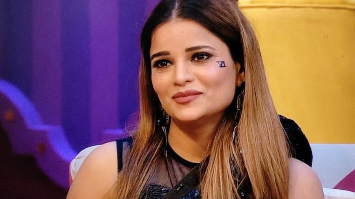 after bigg boss 16 archana gautam once again impressed fans with her simplicity watch viral video