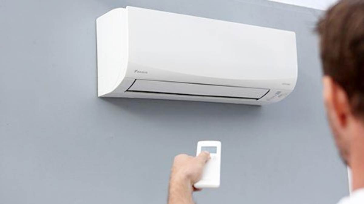 मच गया हुड़दंग! ऑफर की लहर में बहे Daikin AC के दाम, 35% के डिस्काउंट सुन अमेज़न सेल पर टुट पड़ी जनता
