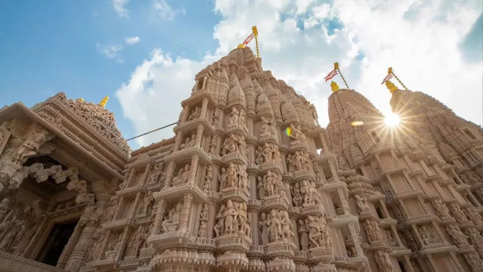 सर्व धर्म समभाव का प्रीतक बना यूएई का BAPS हिंदू मंदिर।(फोटो सोर्स: जागरण)