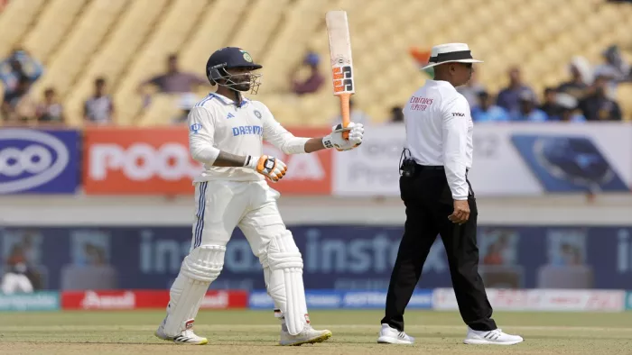 IND vs ENG Test: राजकोट टेस्ट में शतक के साथ ही Ravindra Jadeja ने हासिल किया बड़ा कीर्तिमान