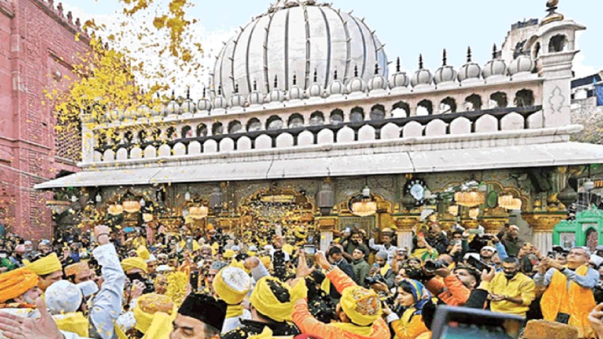 https://www.jagranimages.com/images/newimg/15022024/15_02_2024-nizamuddin_23653511.jpg