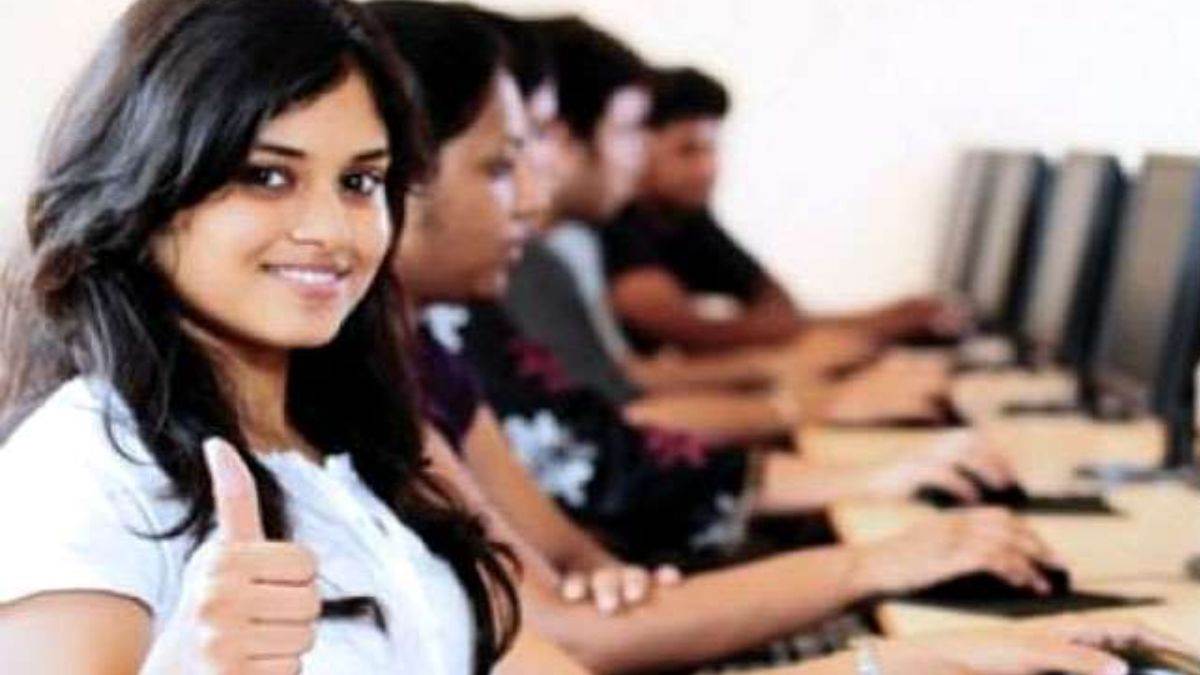 https://www.jagranimages.com/images/newimg/15022024/15_02_2024-sbi_clerk_prelims_exam_result_2024_23653726.jpg