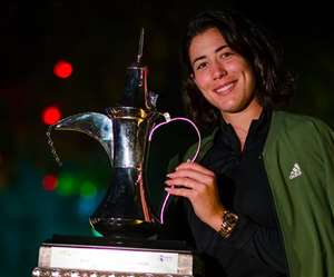 गर्बाइने मुगुरुजा ने दुबई टेनिस चैंपियनशिप अपने नाम की है (फोटो ट्विटर)