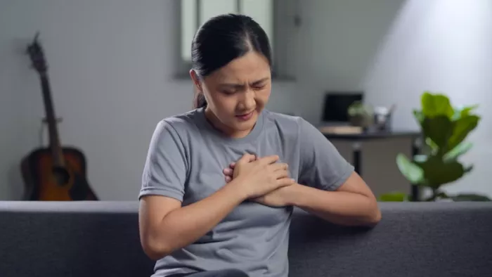 Heart failure: हार्ट फेल्योर के कारण, लक्षण और निदान