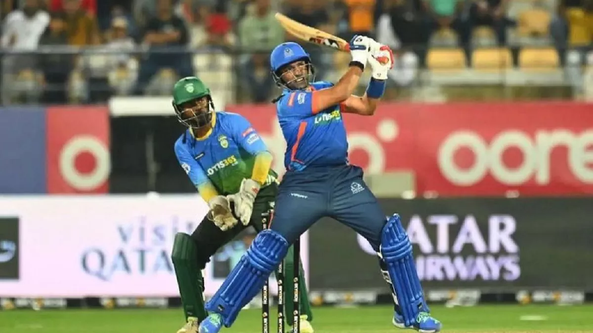 Robin Uthappa hit 3 consecutive sixes: रॉबिन उथप्‍पा ने मोहम्‍मद हफीज के उड़ाए होश