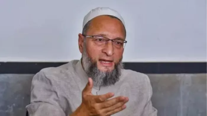 कड़ी सुरक्षा के बीच देश भर में मनाई गई होली (फोटो: पीटीआई)