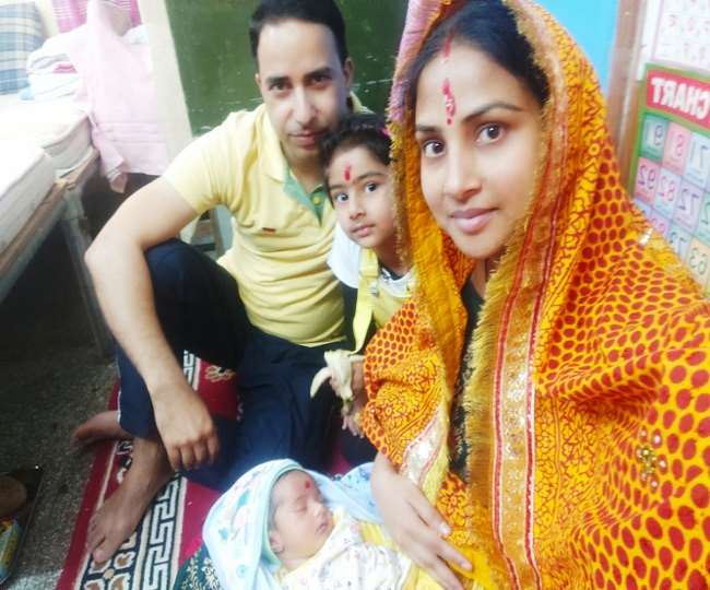 Lockdown Effect: चंडीगढ़ में जन्‍मी बेटी का ऑनलाइन नामकरण, उत्तराखंड से पंडित ने पूरे किए विधि-विधान
