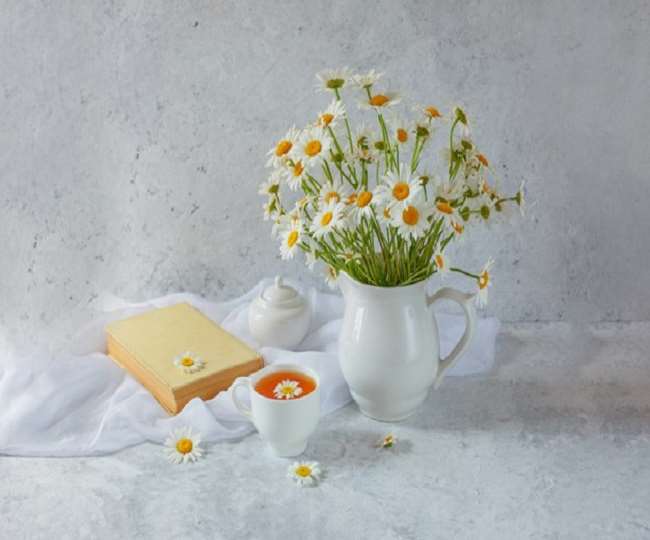 https://www.jagranimages.com/images/newimg/15042021/15_04_2021-chamomile_tea_21561921.jpg