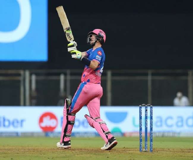 क्रिस मौरिस मे दिल्ली के खिलाफ खेली शानदार पारी- फोटो ट्विटर पेज BCCI