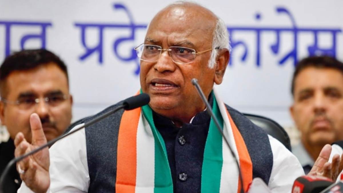 https://www.jagranimages.com/images/newimg/15042023/15_04_2023-kharge_23385997.jpg