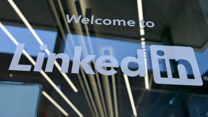 Verify your account on linkedIn by this process, know the details here
