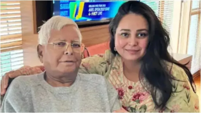 'सच्चाई यह है कि...', पिता लालू यादव का नाम लेकर क्या बोल गईं रोहिणी आचार्य