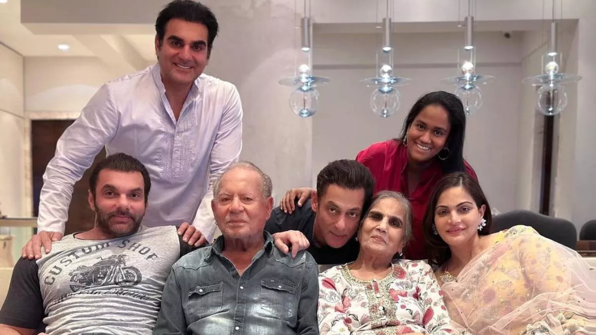 गैलेक्सी अपार्टमेंट पर हुई फायरिंग से सदमे में Salman Khan का परिवार, अरबाज ने स्टेटमेंट जारी कर बताया एक-एक सच