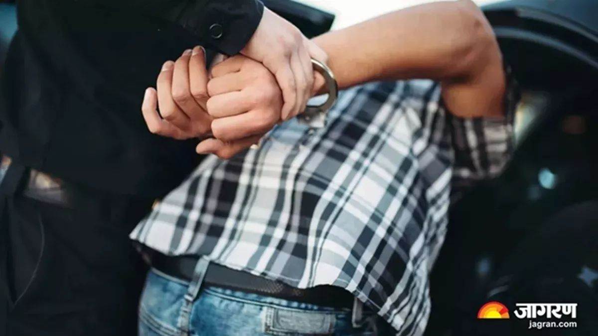 24 illegal bangladeshis intruders entered india by boat police arrested them
