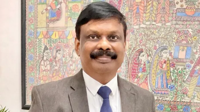 शिक्षा विभाग के अपर मुख्य सचिव डॉ. एस सिद्धार्थ