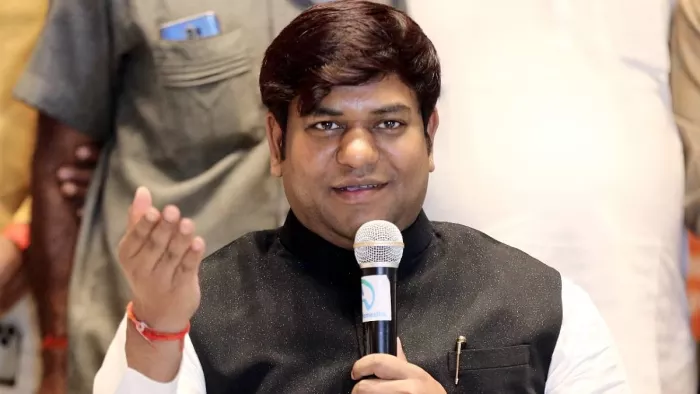 दिलीप जायसवाल ने वीआईपी सुप्रीमो मुकेश सहनी को लेकर किया बड़ा दावा। फाइल फोटो
