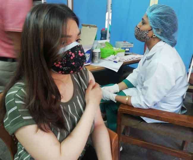 Corona Vaccination: सेकेंड डोज के लिए बदला नियम, पंजाब में अब 90 दिन का करना होगा