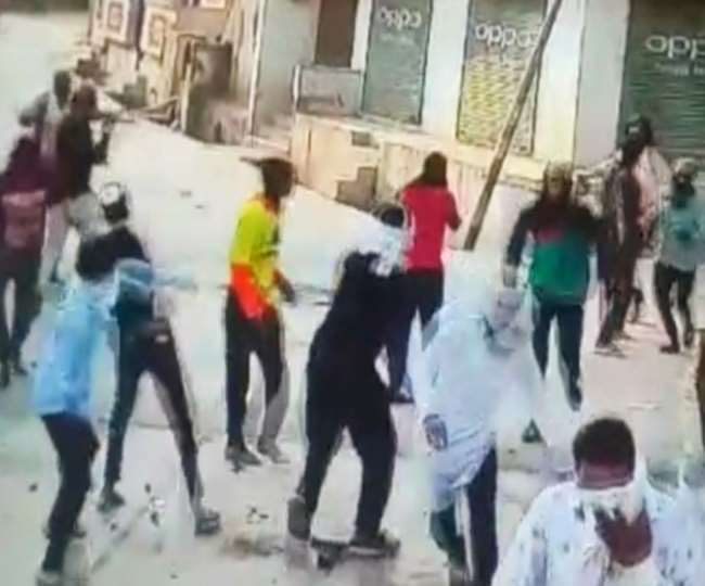 खरगोन के कलेक्टर व पुलिस अधीक्षक पर गाज गिरी, सिवनी के पुलिस अधीक्षक को हटाया। फाइल फोटो