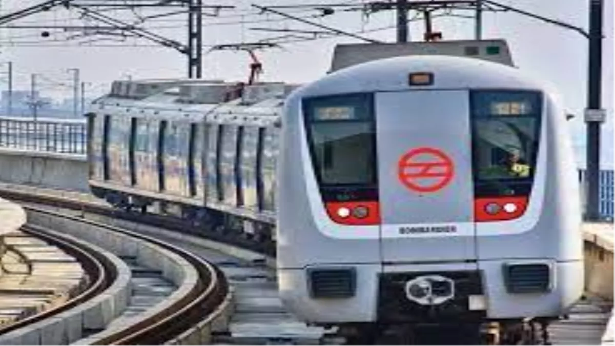 कोलकाता में ईस्ट-वेस्ट मेट्रो परियोजना के पूरा होने में हो सकती है एक साल तक की देरी