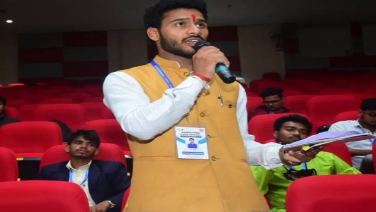 Jharkhand: छात्र नेता रवि अग्रवाल बने विपक्ष के विधायक...सदन में उठाया अनुबंध कर्मचारियों का मुद्दा