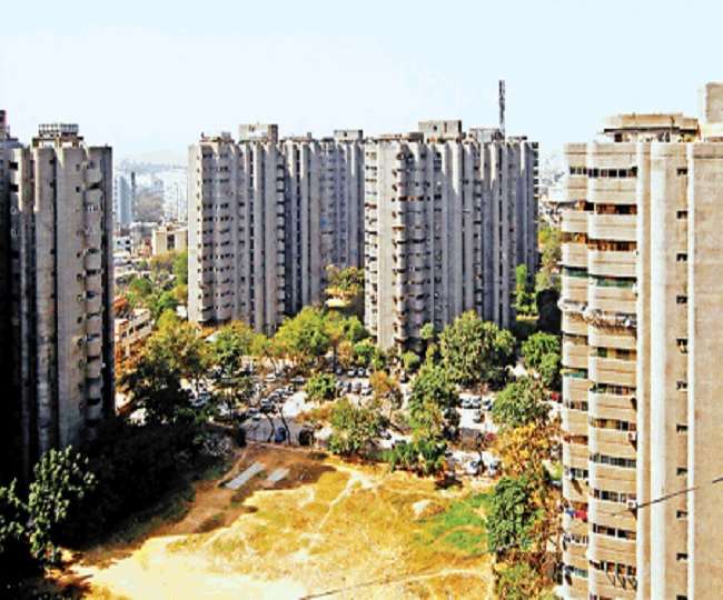 गाजियाबाद की 100 से अधिक सोसायटियों में रहने वाले लोगों की जान खतरे में!