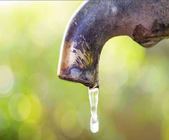 Water Crisis:लू-गर्मी बढ़ने के साथ शुरू हुई पानी की किल्लत, दिल्ली के कई इलाकों में आज होगी पानी की किल्लत