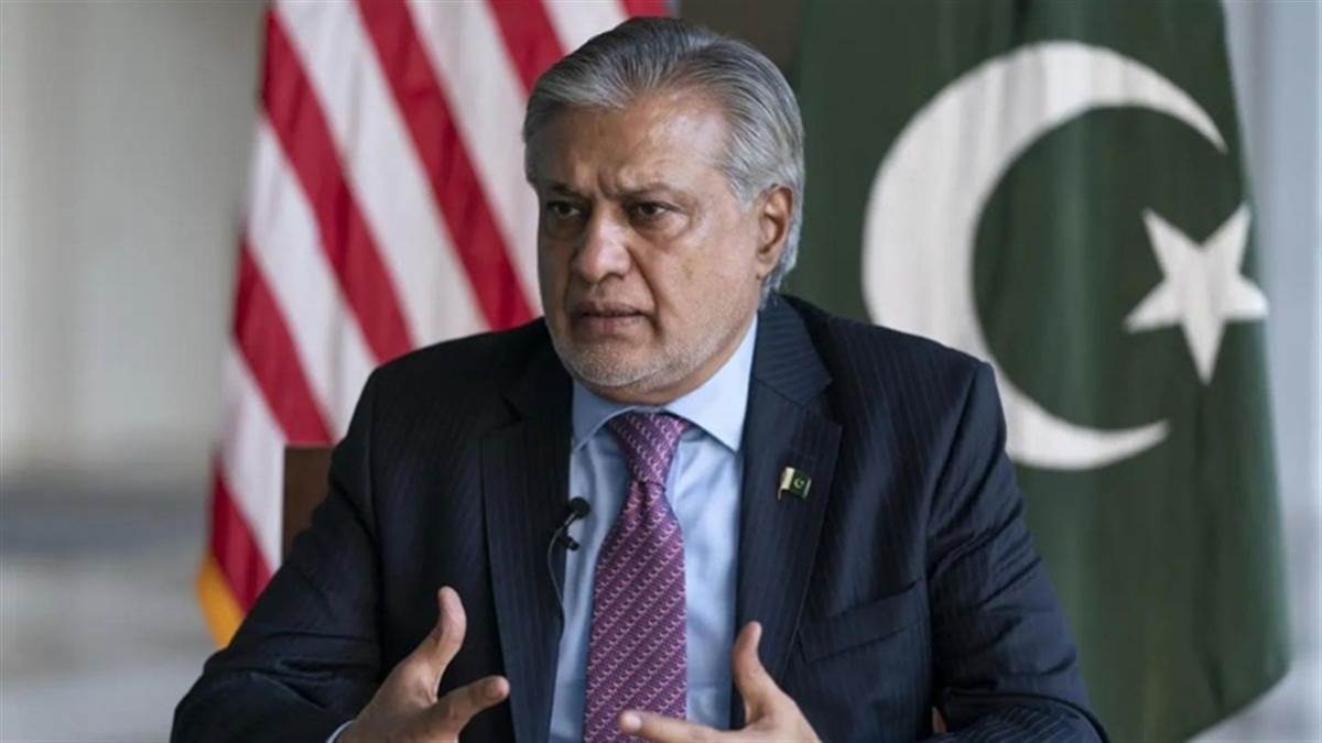 https://www.jagranimages.com/images/newimg/15052025/15_05_2025-ishaq_dar_23938652_205959474.jpg