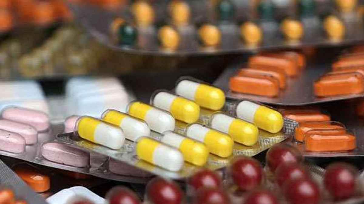 fsda seizes rs 30 crore worth of fake drugs arrests68