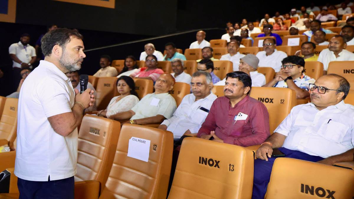 https://www.jagranimages.com/images/newimg/15052025/15_05_2025-rahul_gandhi_23938684.jpg