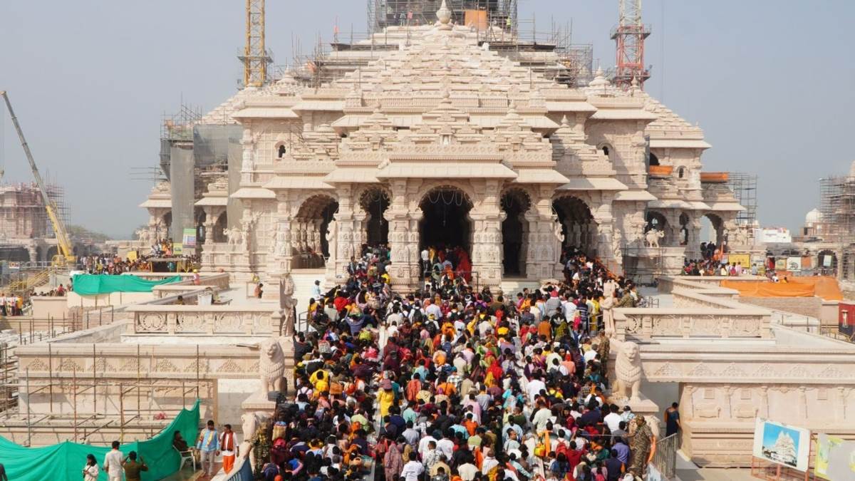 https://www.jagranimages.com/images/newimg/15052025/15_05_2025-ram_mandir_23938312.jpg