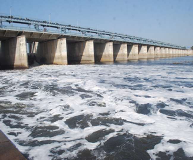 ncr dpcc strict to stop pollution in yamuna prohibition on sale of soaps and detergents not found according to standards