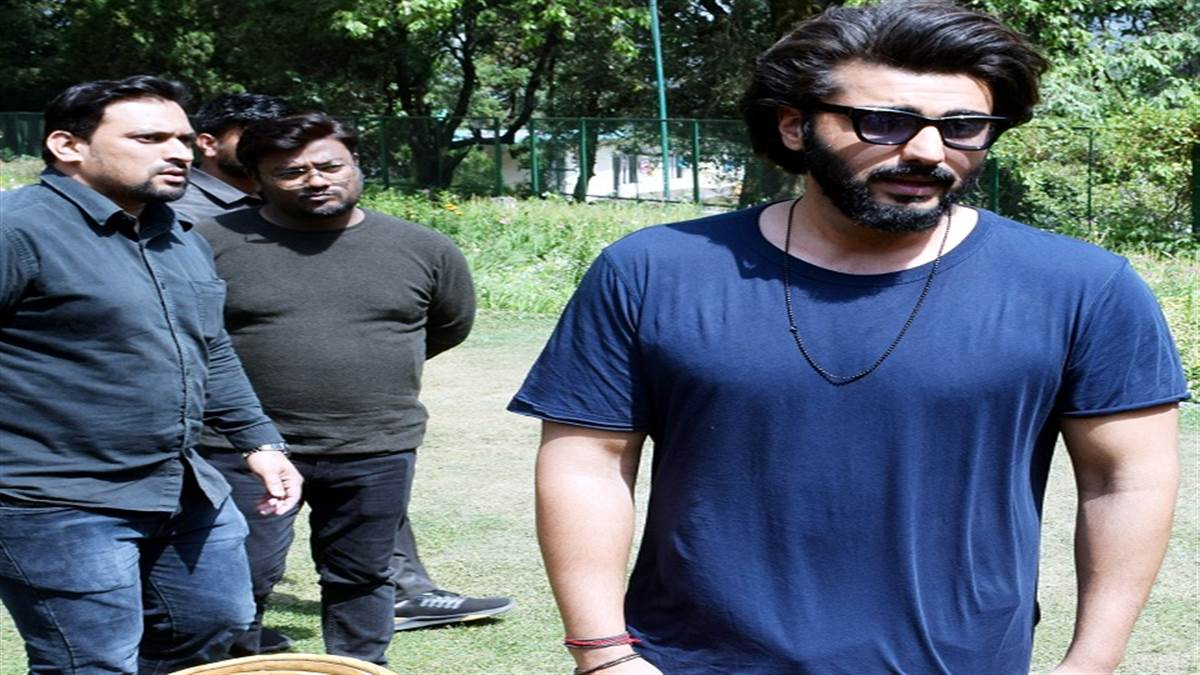 https://www.jagranimages.com/images/newimg/15062022/15_06_2022-arjun_kapoor_22805479.jpg