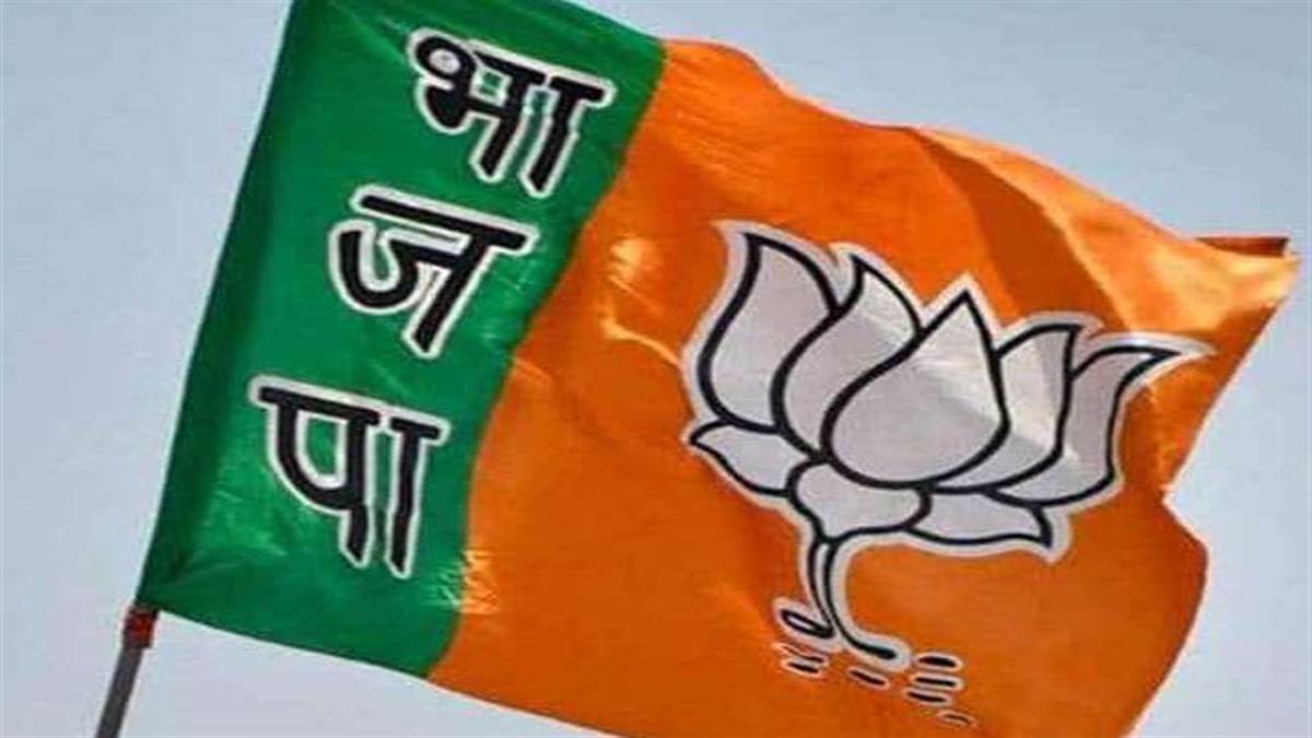 उन्होंने कहा कि यदि मोदी व योगी की सरकार नहीं बनती तो सिखों के गुनहगारों को सजा नहीं मिलती।