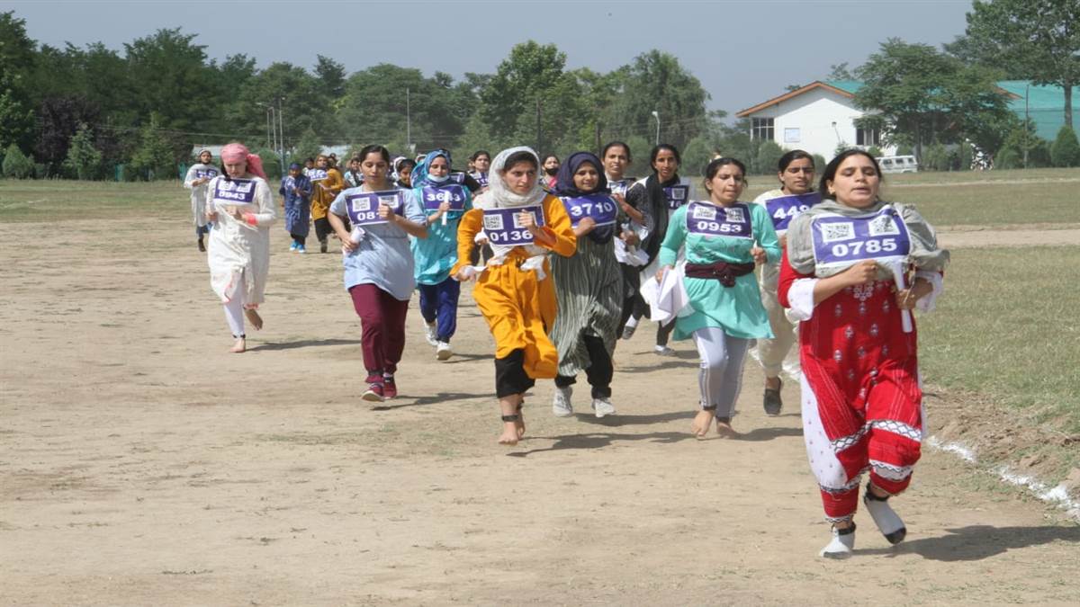 in kashmir 2 women battalions recruitment process is in full swing