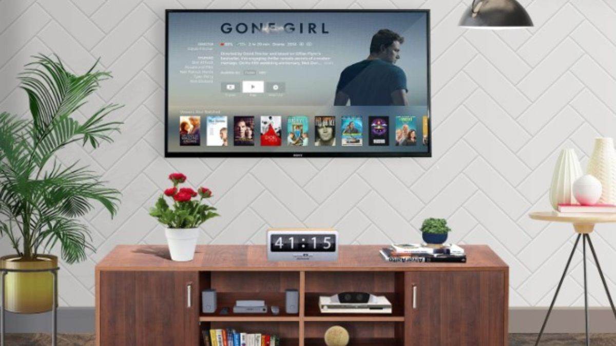 Best TV Stands: टीवी को स्टाइलिश और ऑर्गेनाइज्ड लुक देने के लिए ये टीवी यूनिट हैं परफेक्ट, हर तरफ छाई दीवानगी
