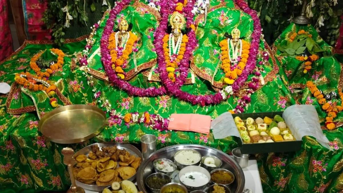 https://www.jagranimages.com/images/newimg/15062023/15_06_2023-bhog_lagane_ke_niyam_23442101.jpg