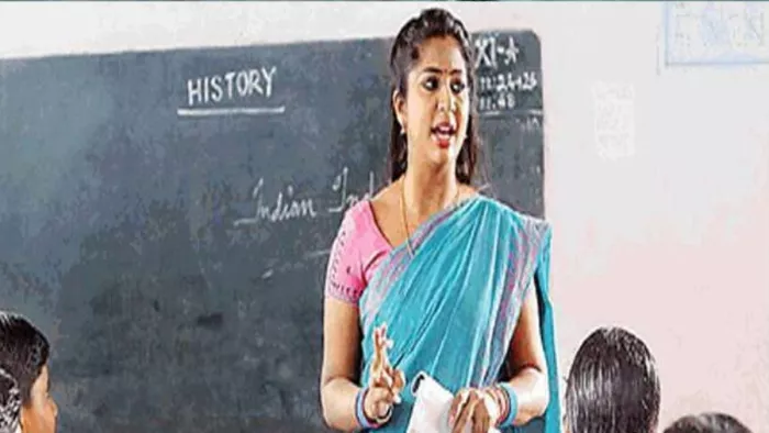 EMRS Recruitment 2023: एकलव्य मॉडल आवासीय विद्यालयों में शिक्षकों और सपोर्ट स्टाफ के पदों पर होंगी नियुक्तियां।