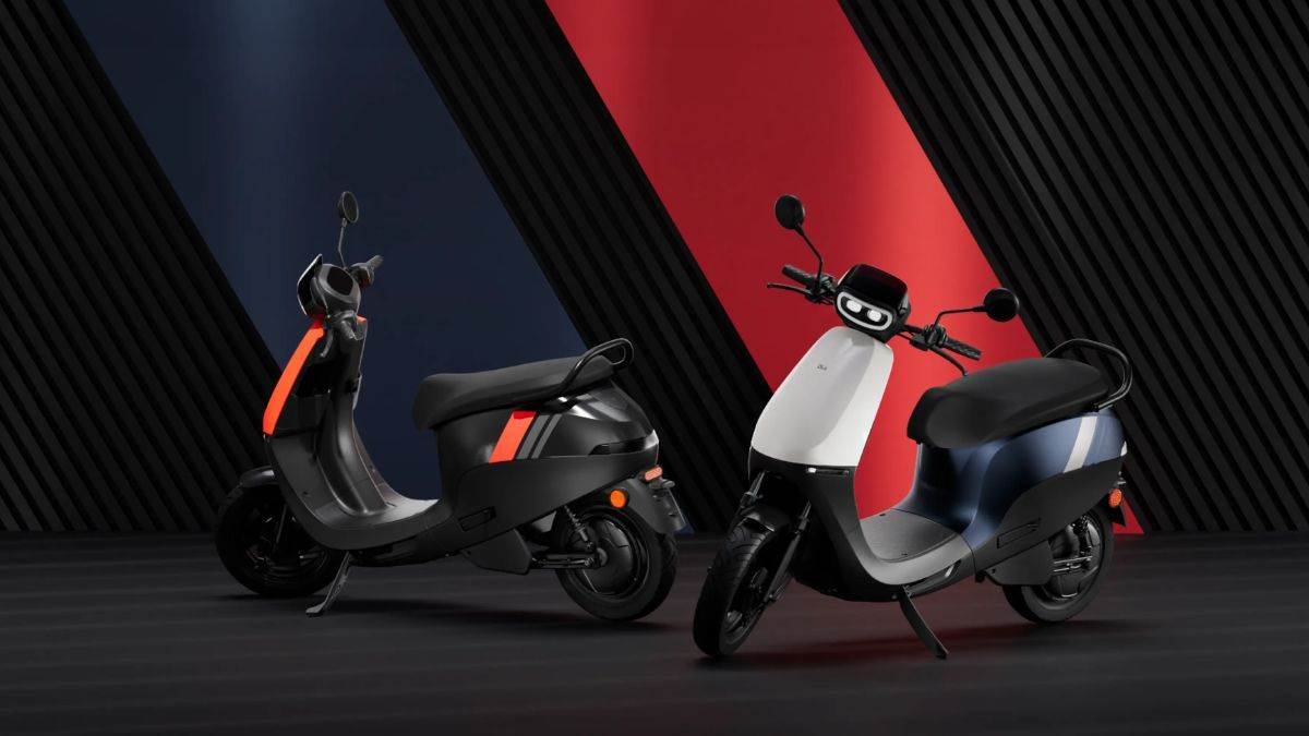 https://www.jagranimages.com/images/newimg/15062024/15_06_2024-ola_s1_x_electric_scooter_23739520.jpg