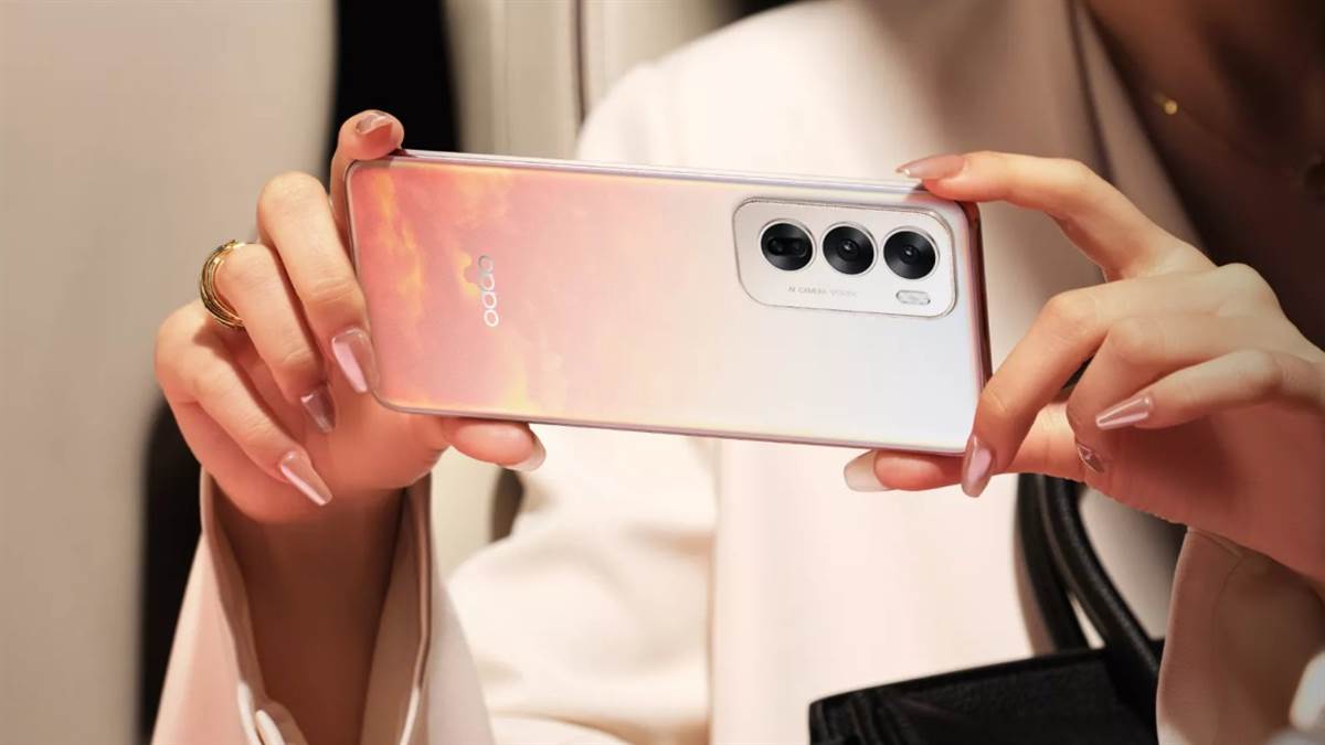 https://www.jagranimages.com/images/newimg/15062025/15_06_2025-oppo_reno_12_23964297.jpg